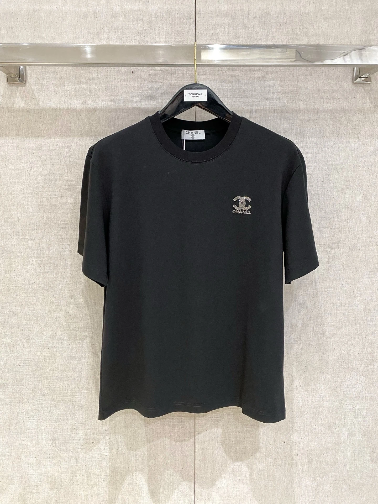 Chanel T-Shirt — 01893894
