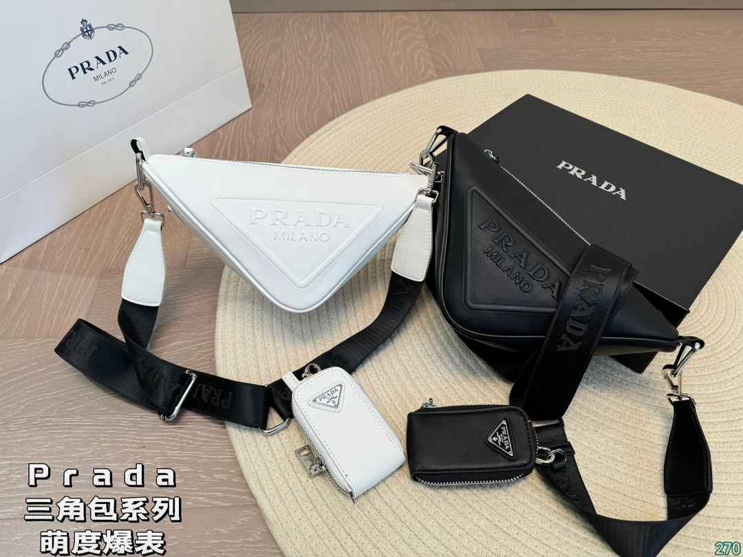 Prada Bag — 9e1aa04c