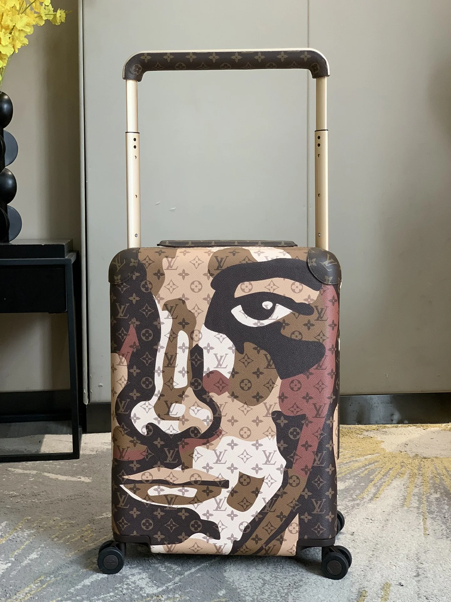 Luggage — cf1b3f83