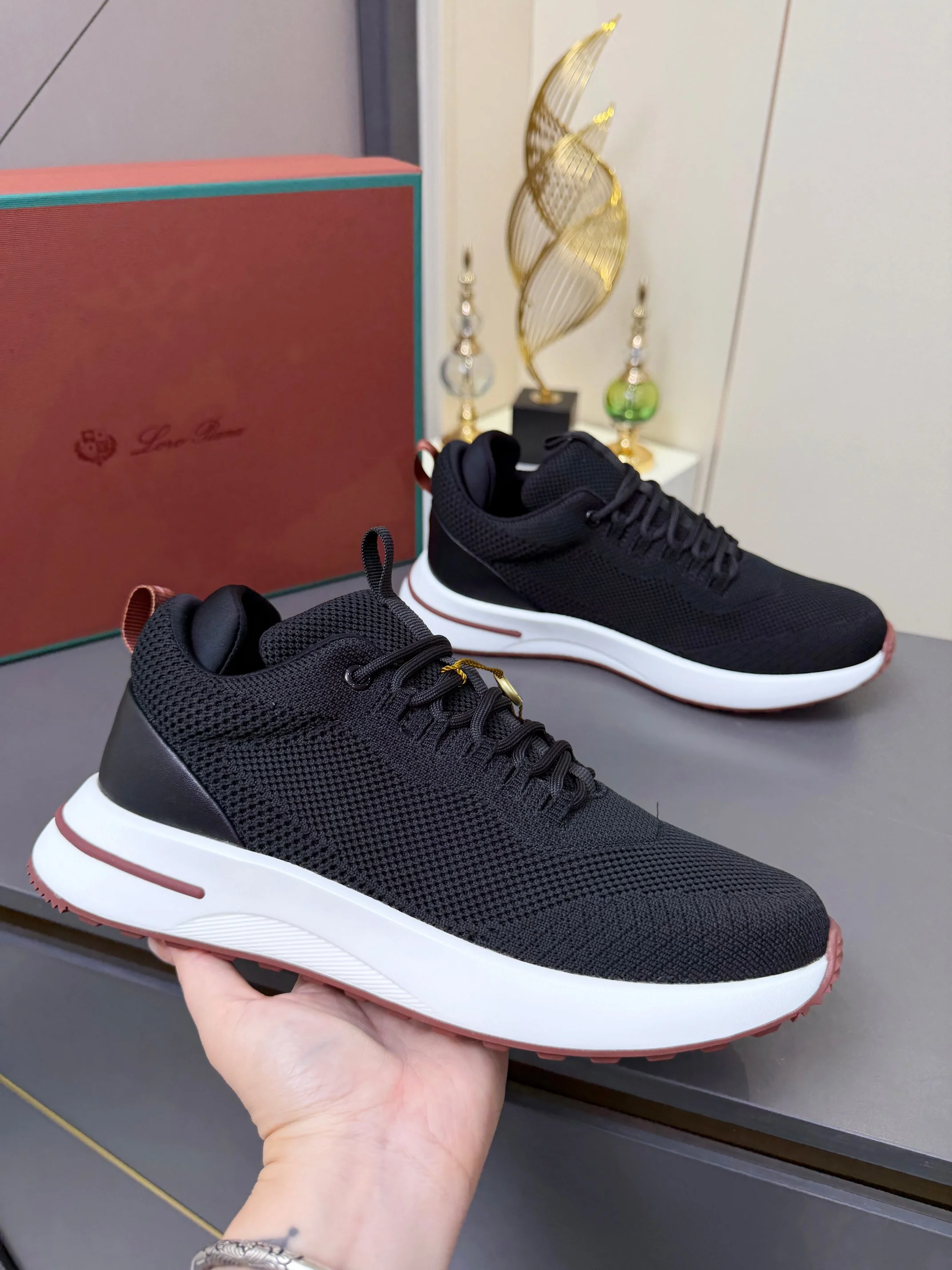 Loro Piana Sneakers — e7a32093