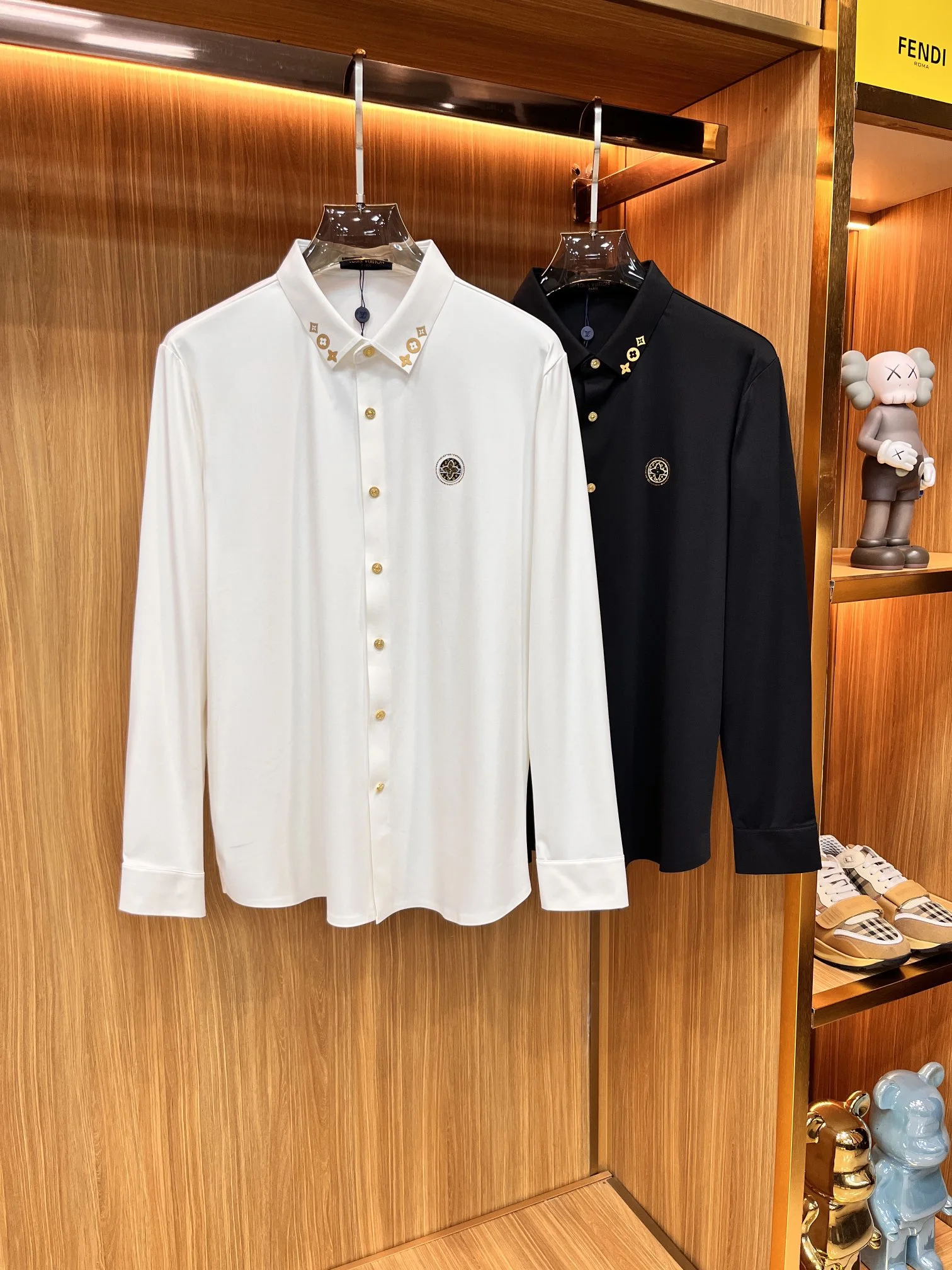 Louis Vuitton Shirts — cf903dd7