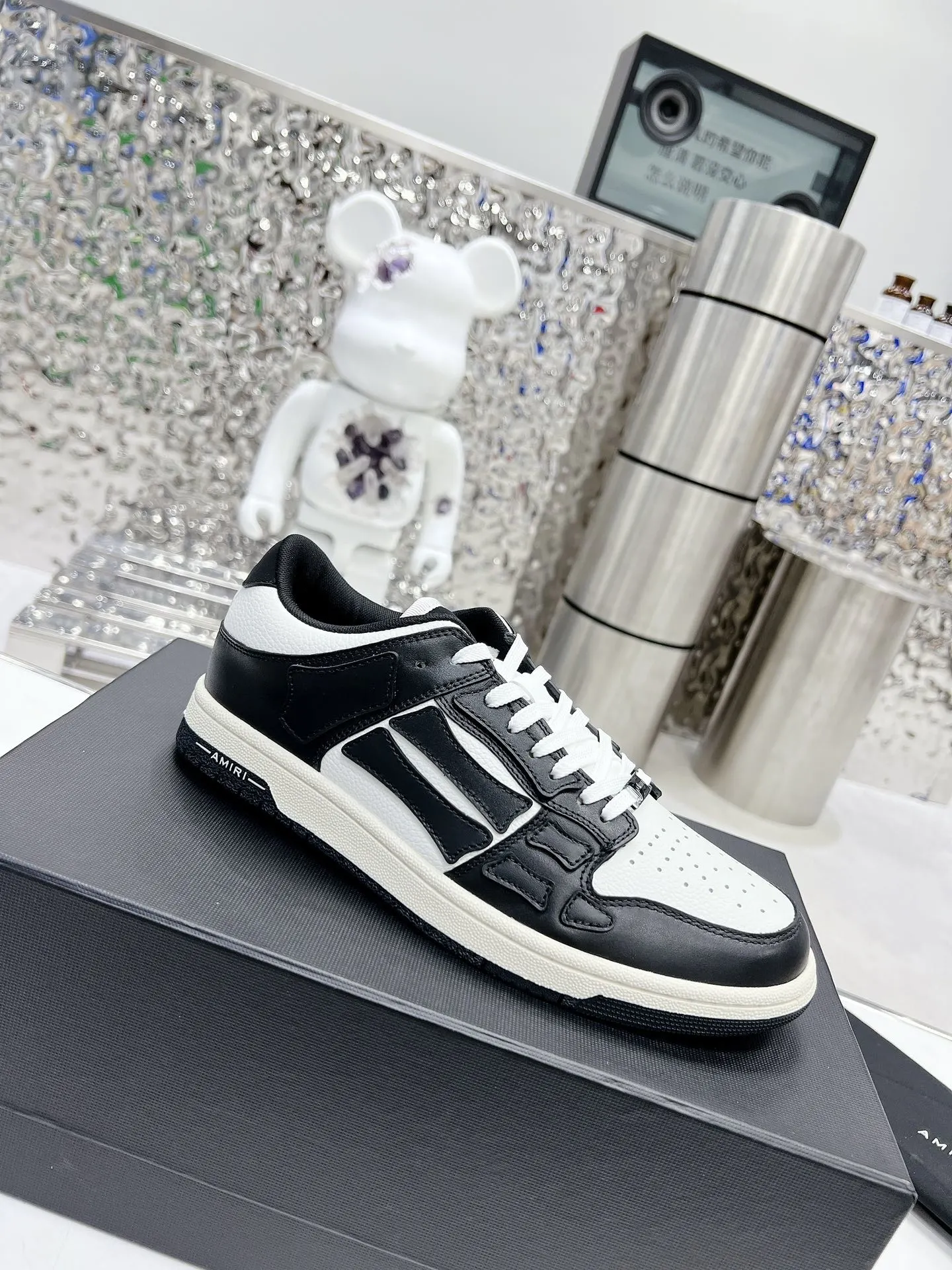 Amiri Sneakers — 7596e0f1