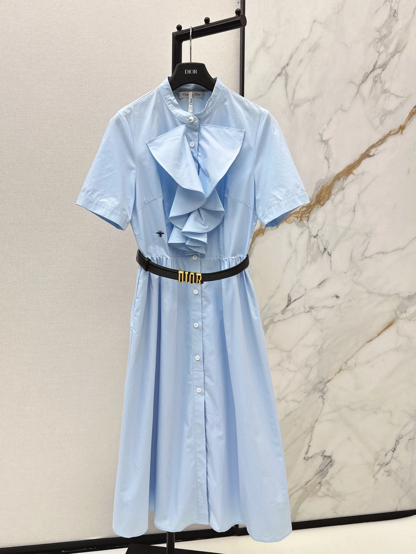 Dresses — 82d83ae7