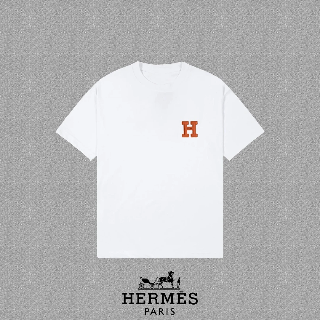 Hermès T-Shirt — 62b4d9e0