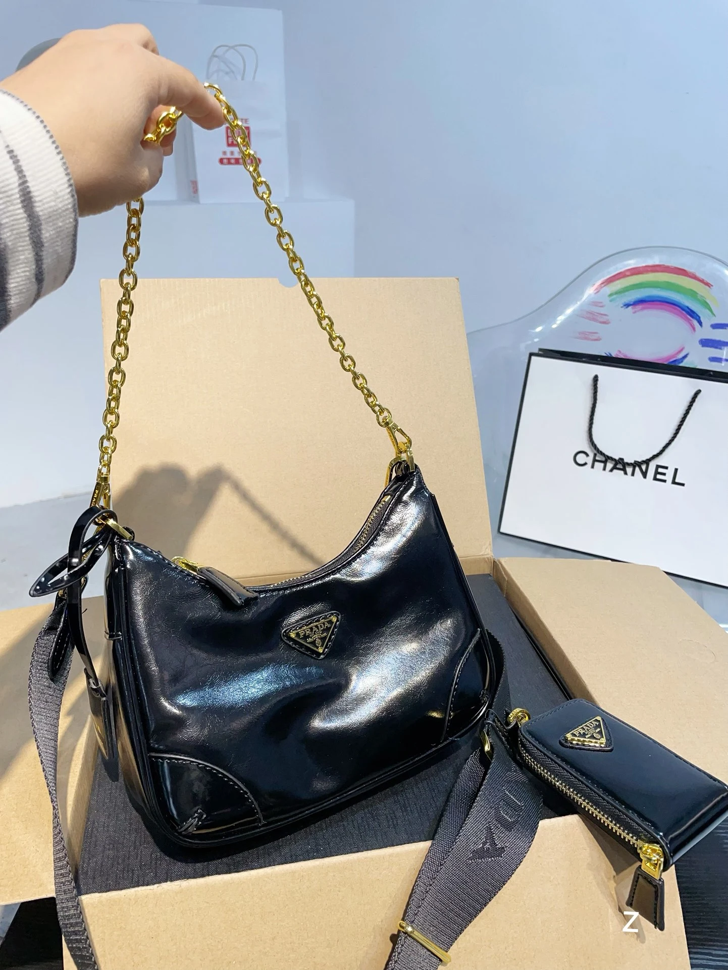 Prada Bag — e9307b98