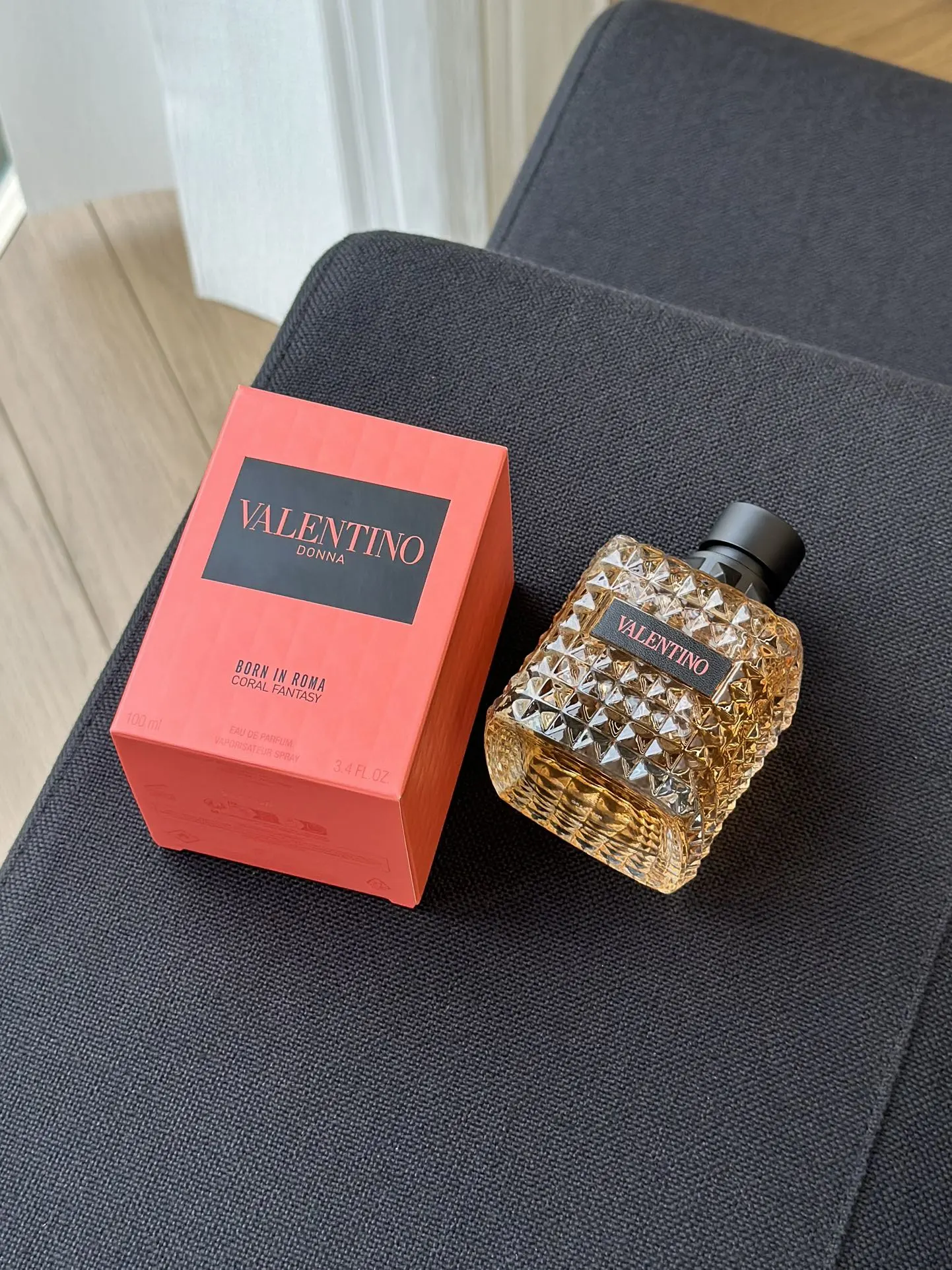 Valentino Fragrance — b36b018a