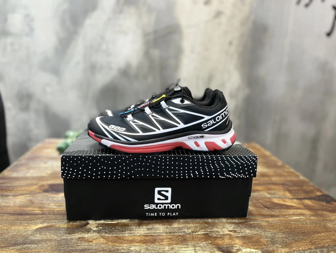 Salomon Sneakers — cc619b7e