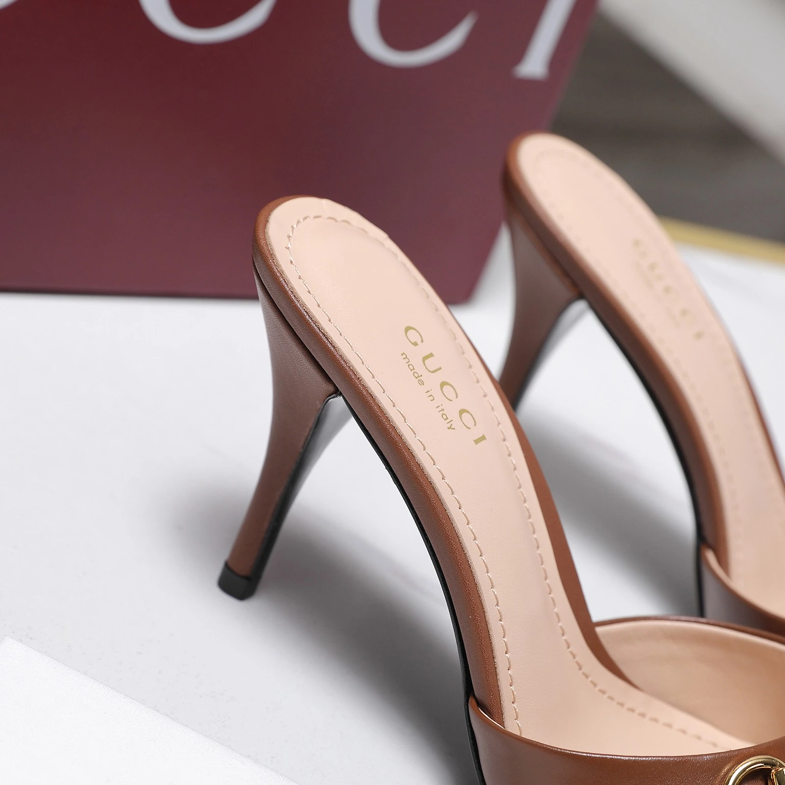 Gucci Slippers — 59ffe19a