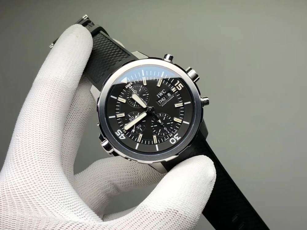 IWC Watch — cbe82c9f