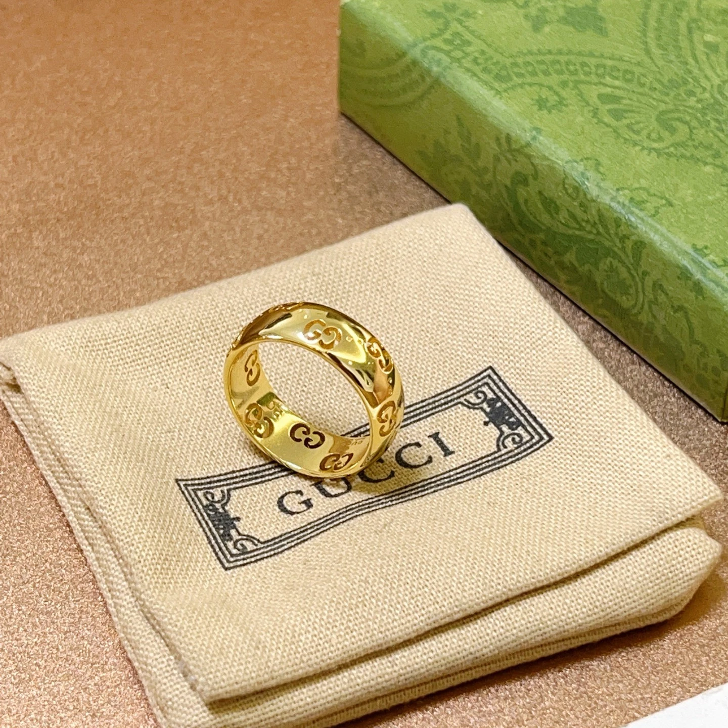Gucci Jewellery — 40ac02dd