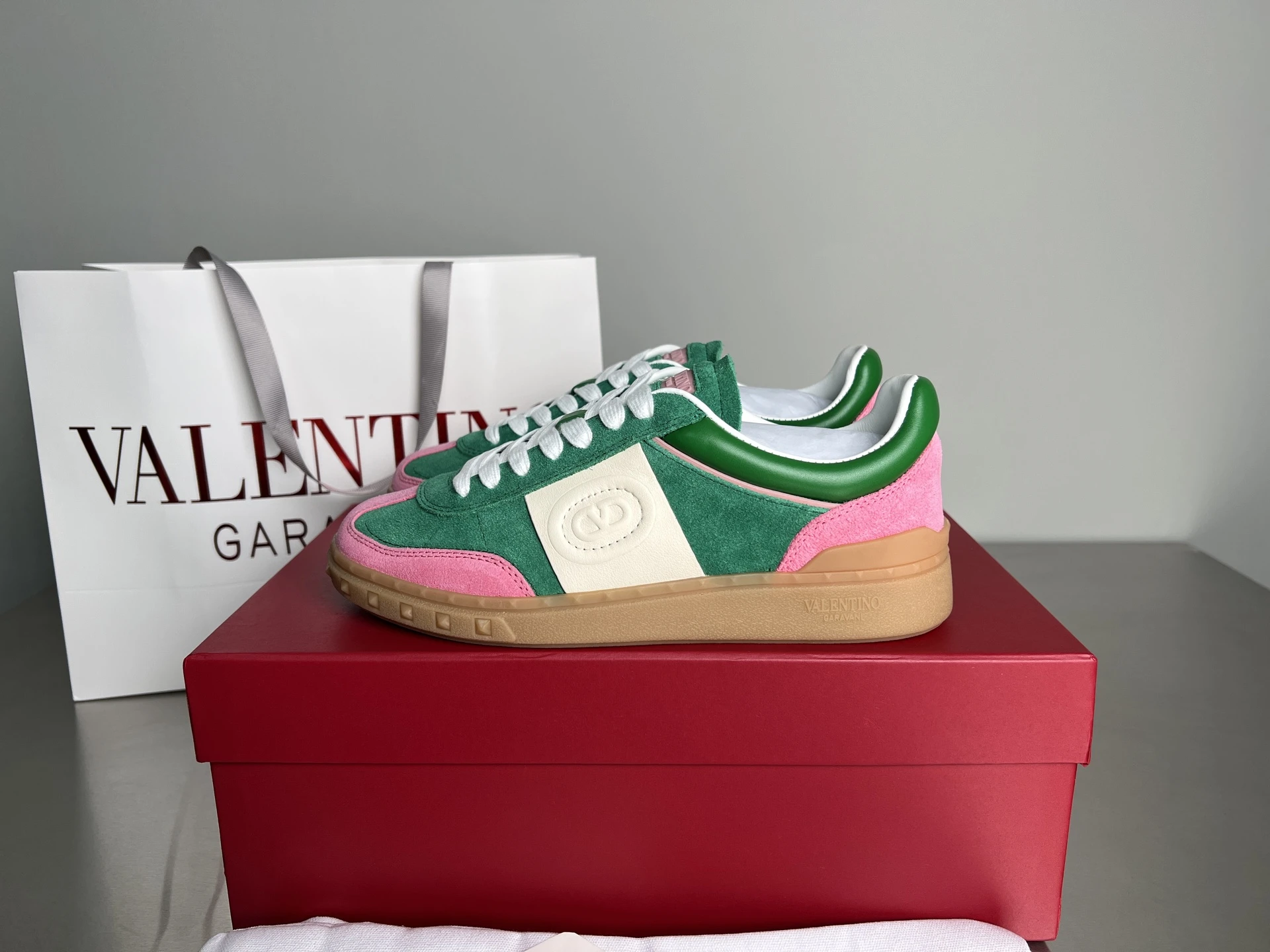 Valentino Sneakers — db56bc82