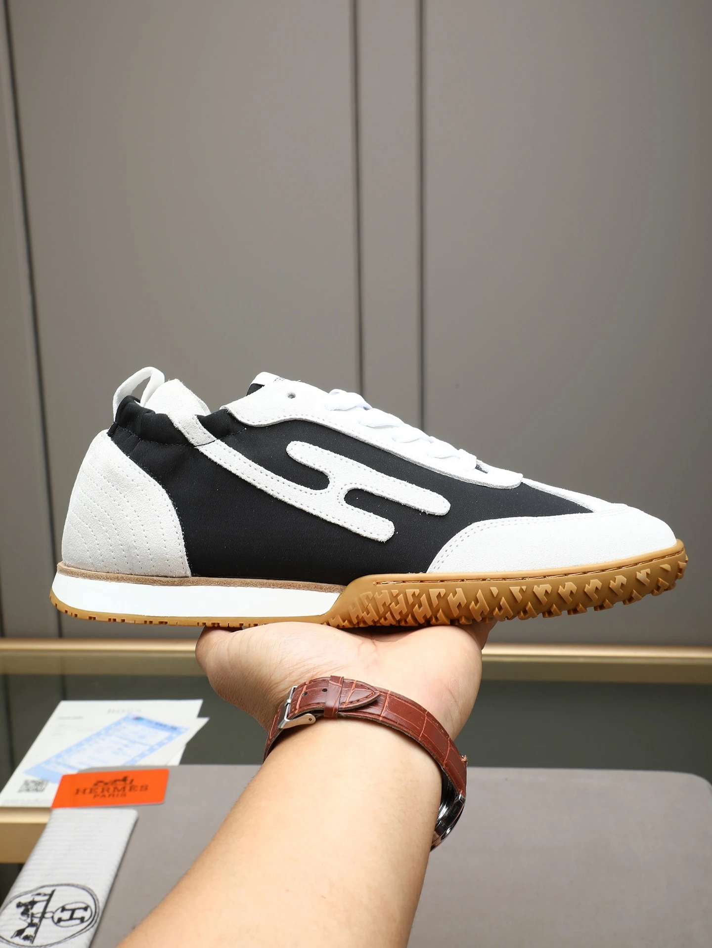 Hermès Sneakers — 73d1bab7