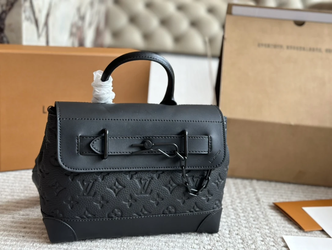 Louis Vuitton Bag — 59b92daf