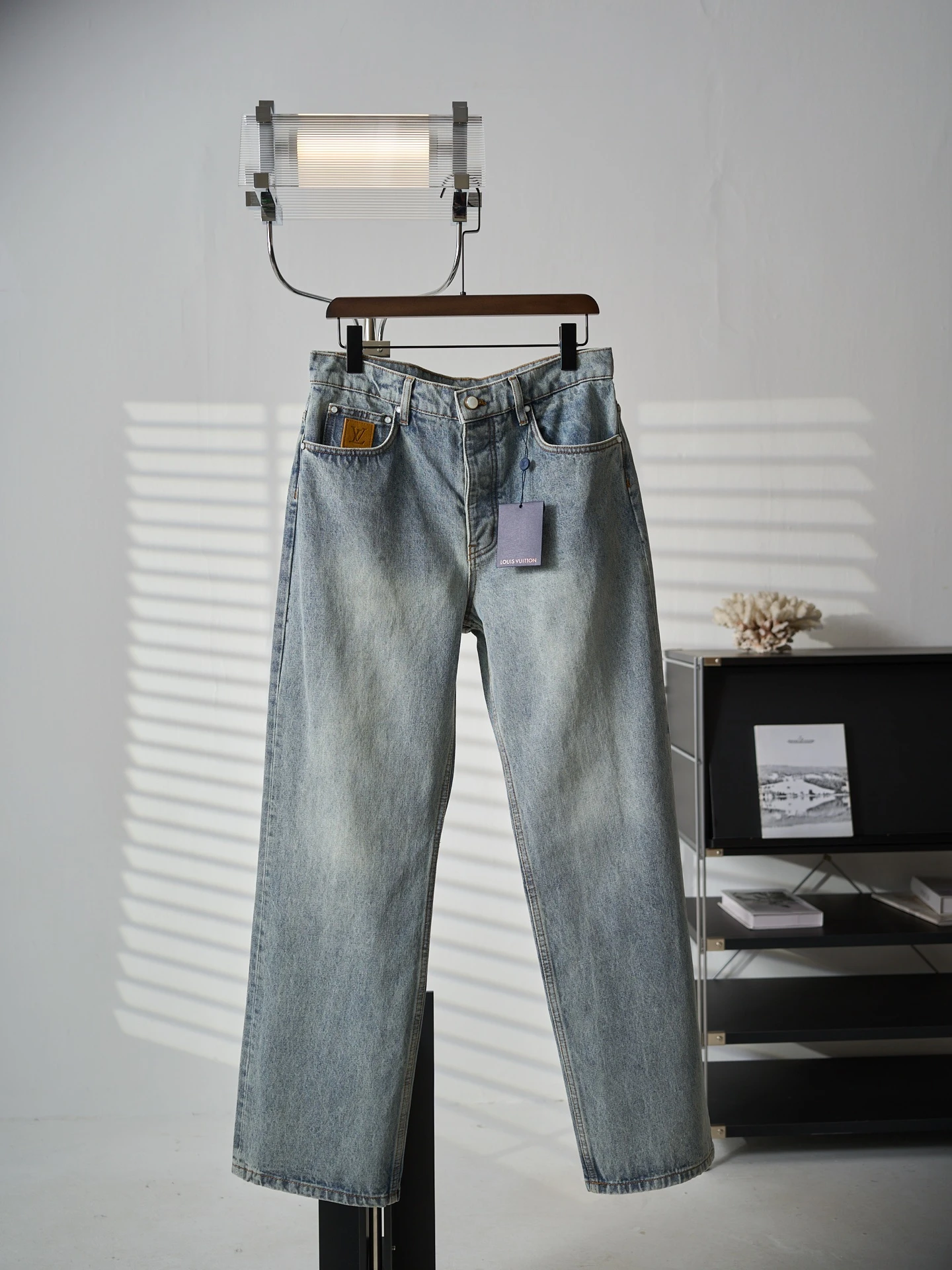 Louis Vuitton Jeans — 133377af