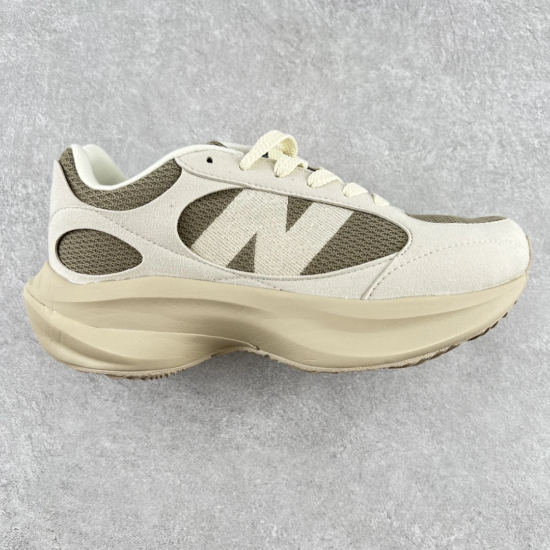 New Balance Sneakers — 1e2b9935