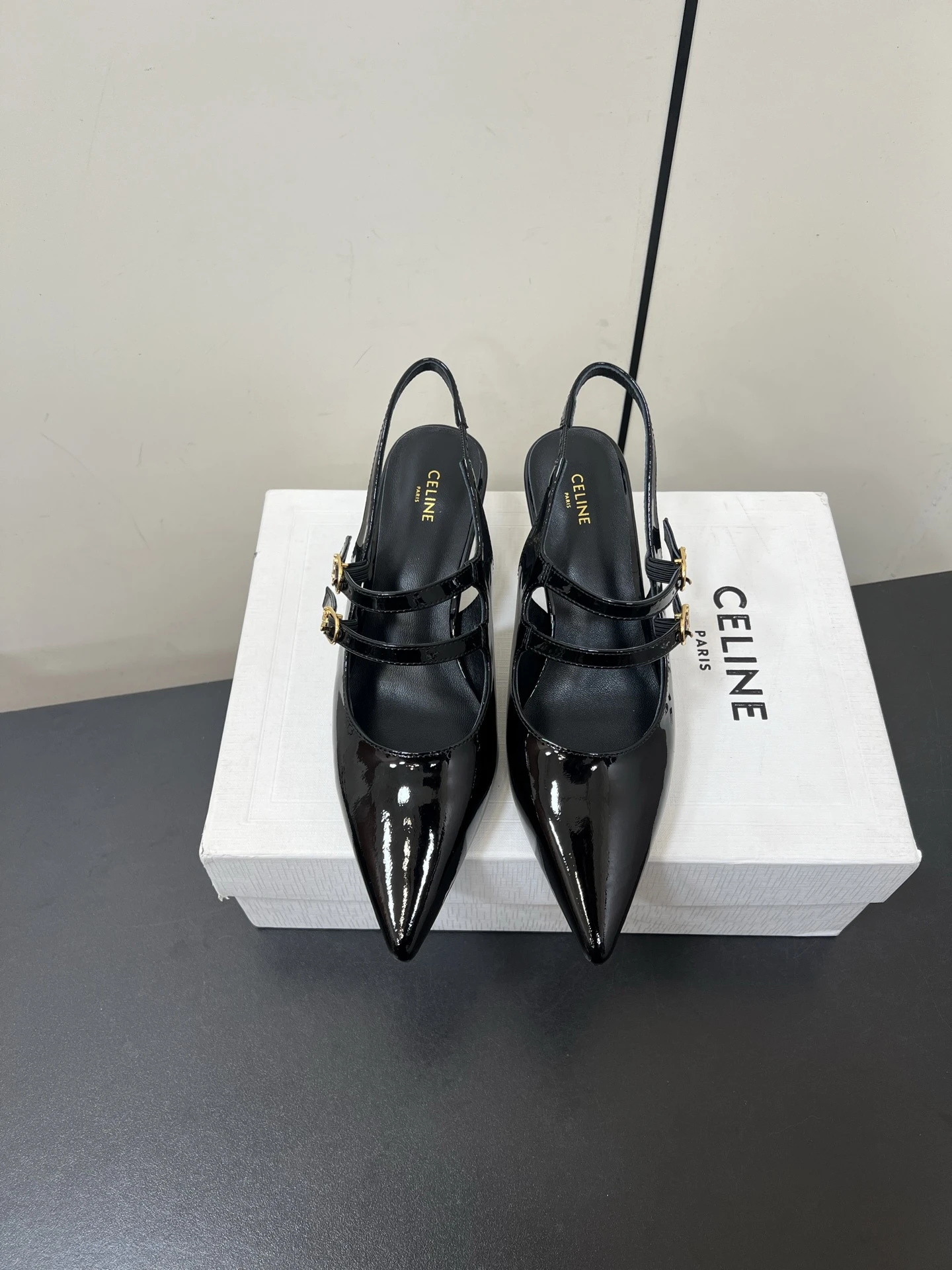 Celine Sandals — acbc4040