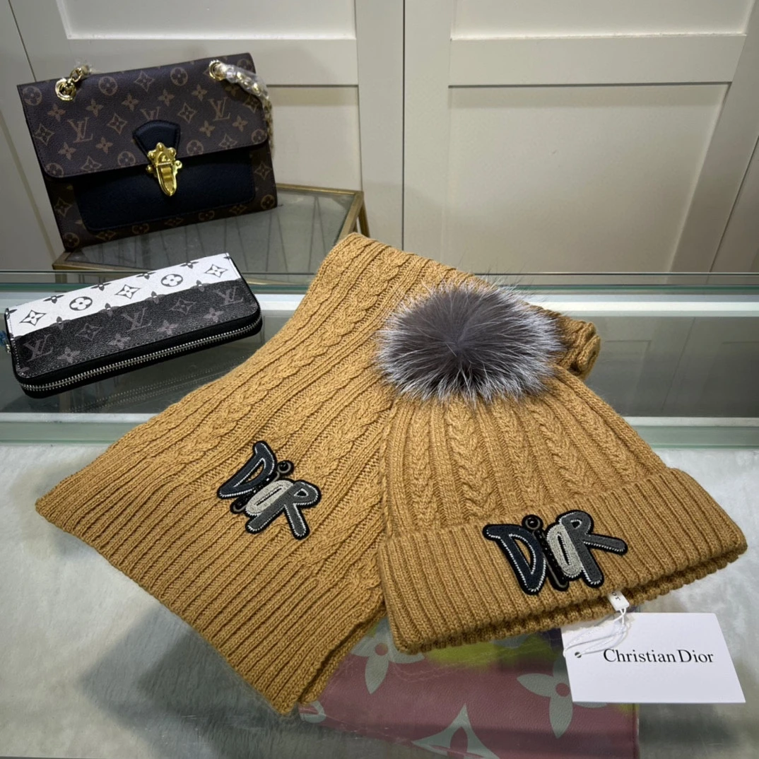 Dior Hat — 7d73c6d2