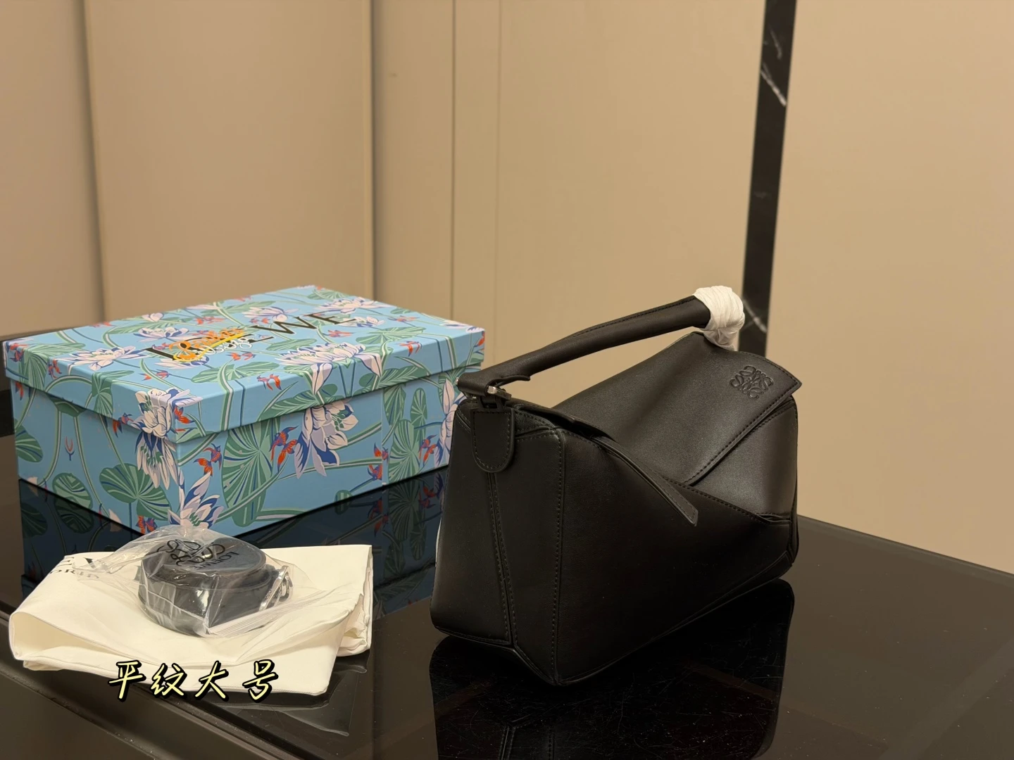 Loewe Bag — f283cd93