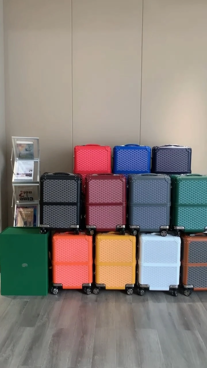 Luggage — 0533a329