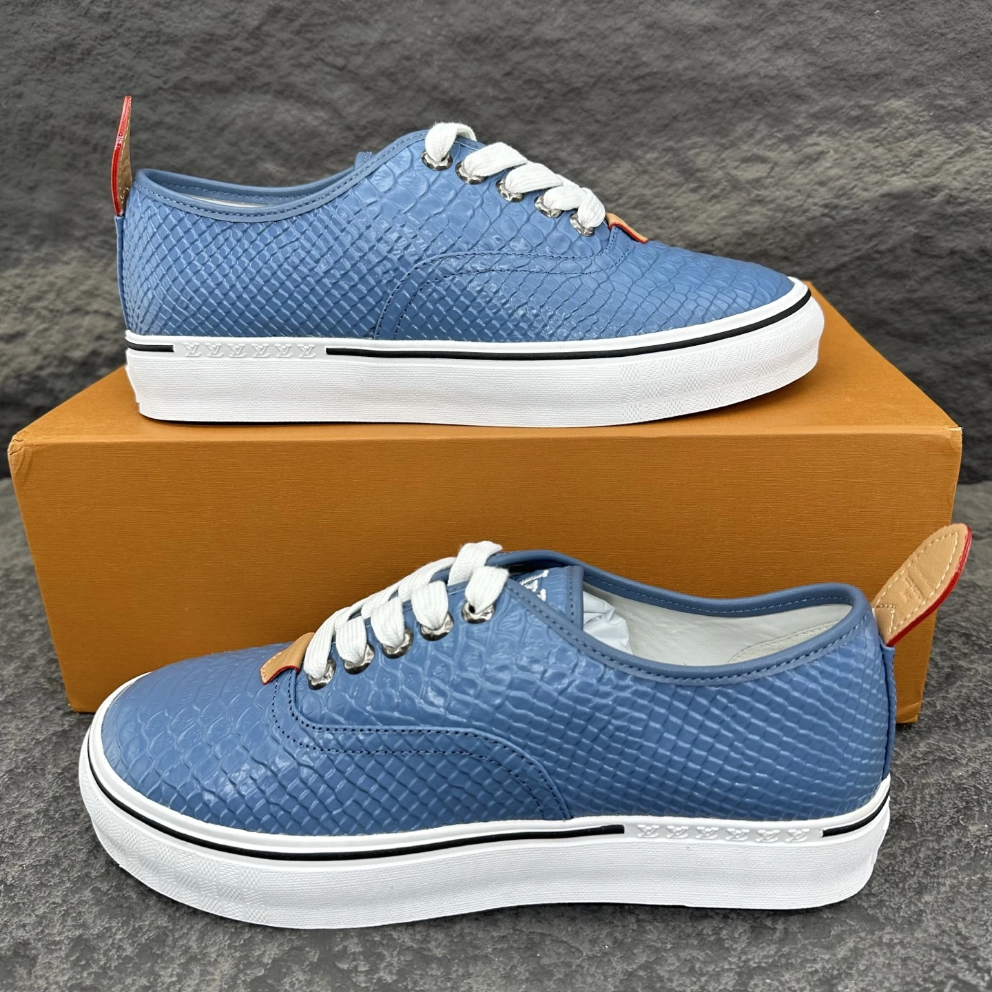 Louis Vuitton Sneakers — c9792721