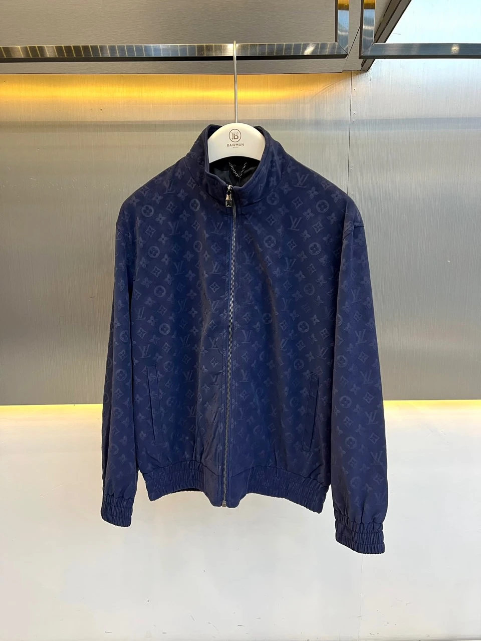 Jackets — b2868b94