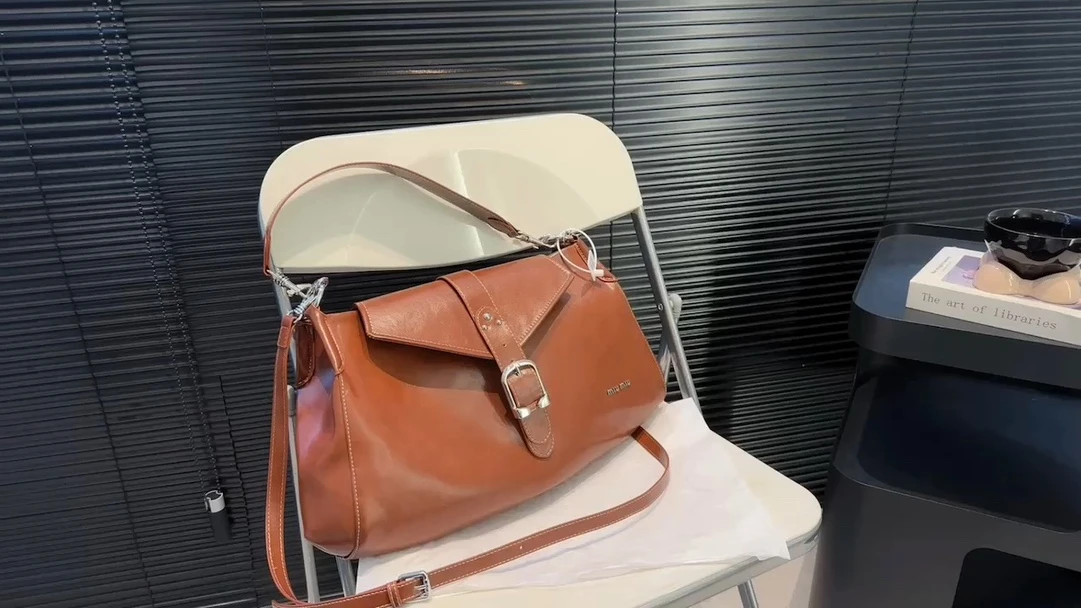 Travel Bags — 5fb2b542