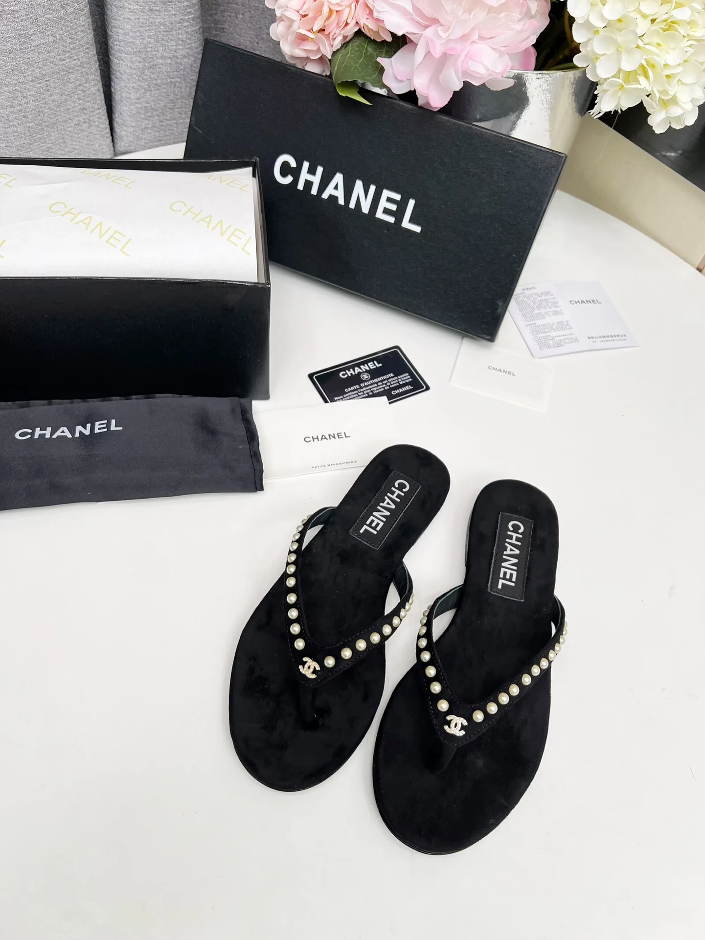 Chanel Slippers — ed590aad