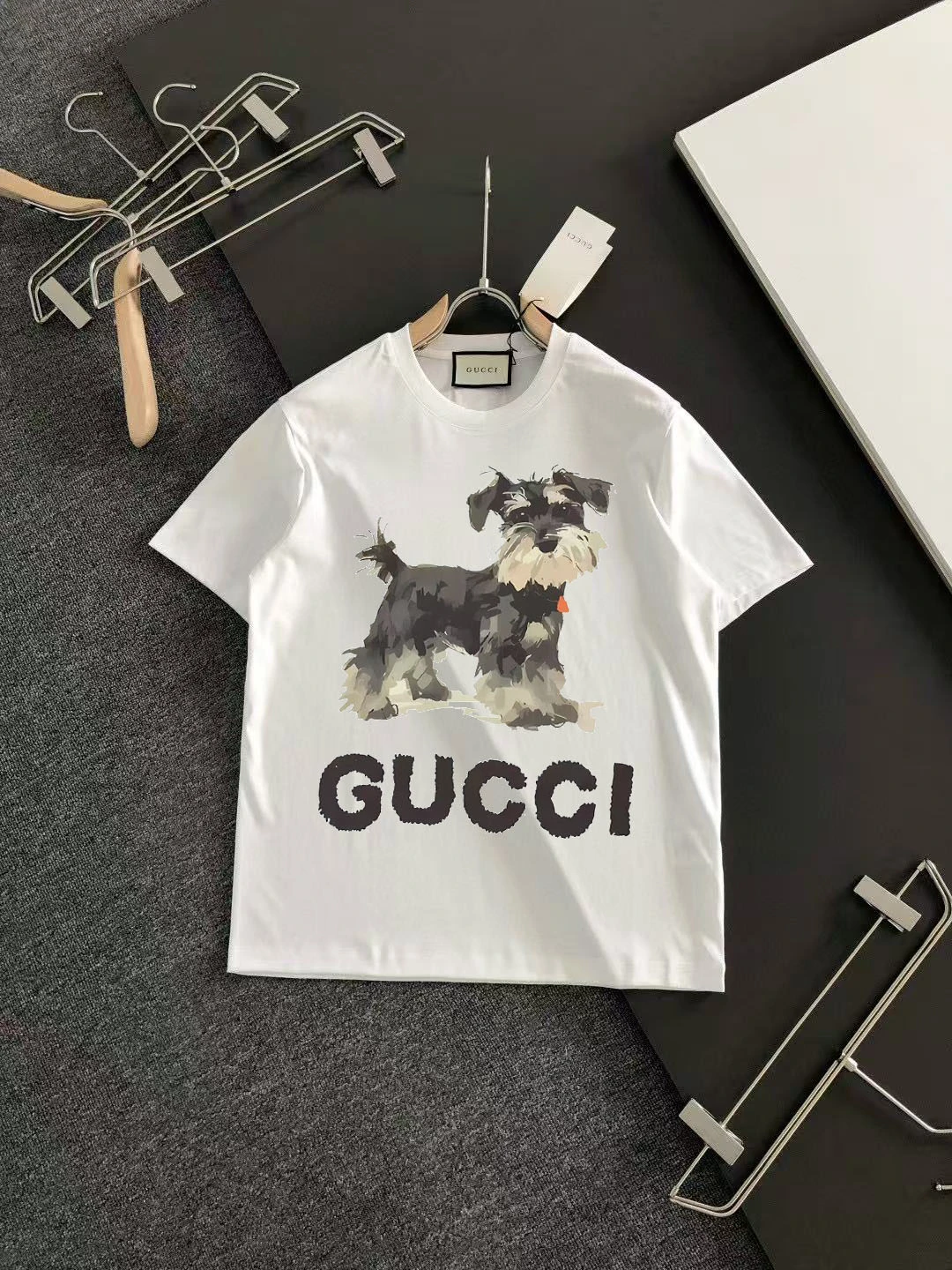 Gucci T-Shirt — b12a1e23