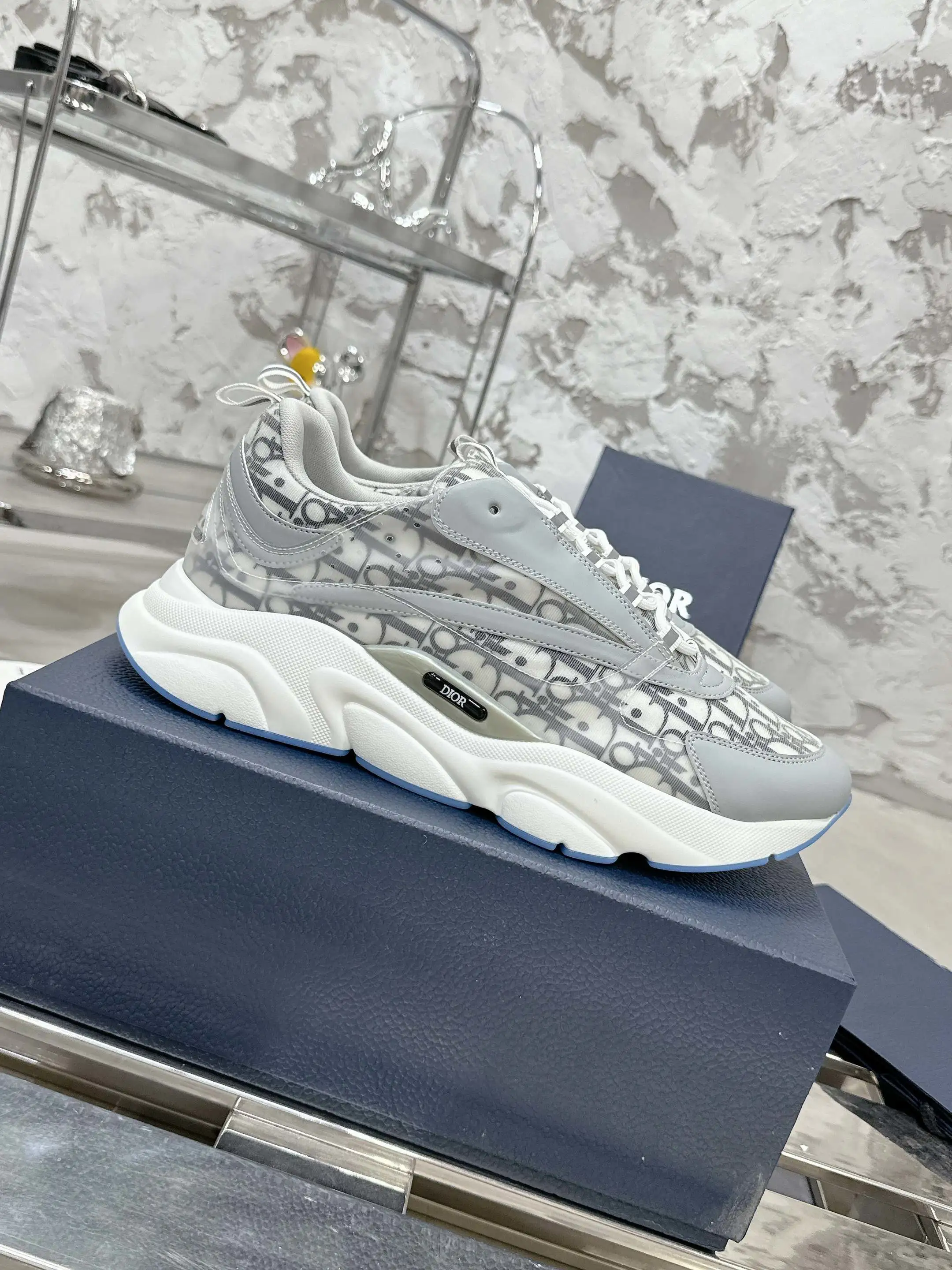 Dior Sneakers — 3c4693f5