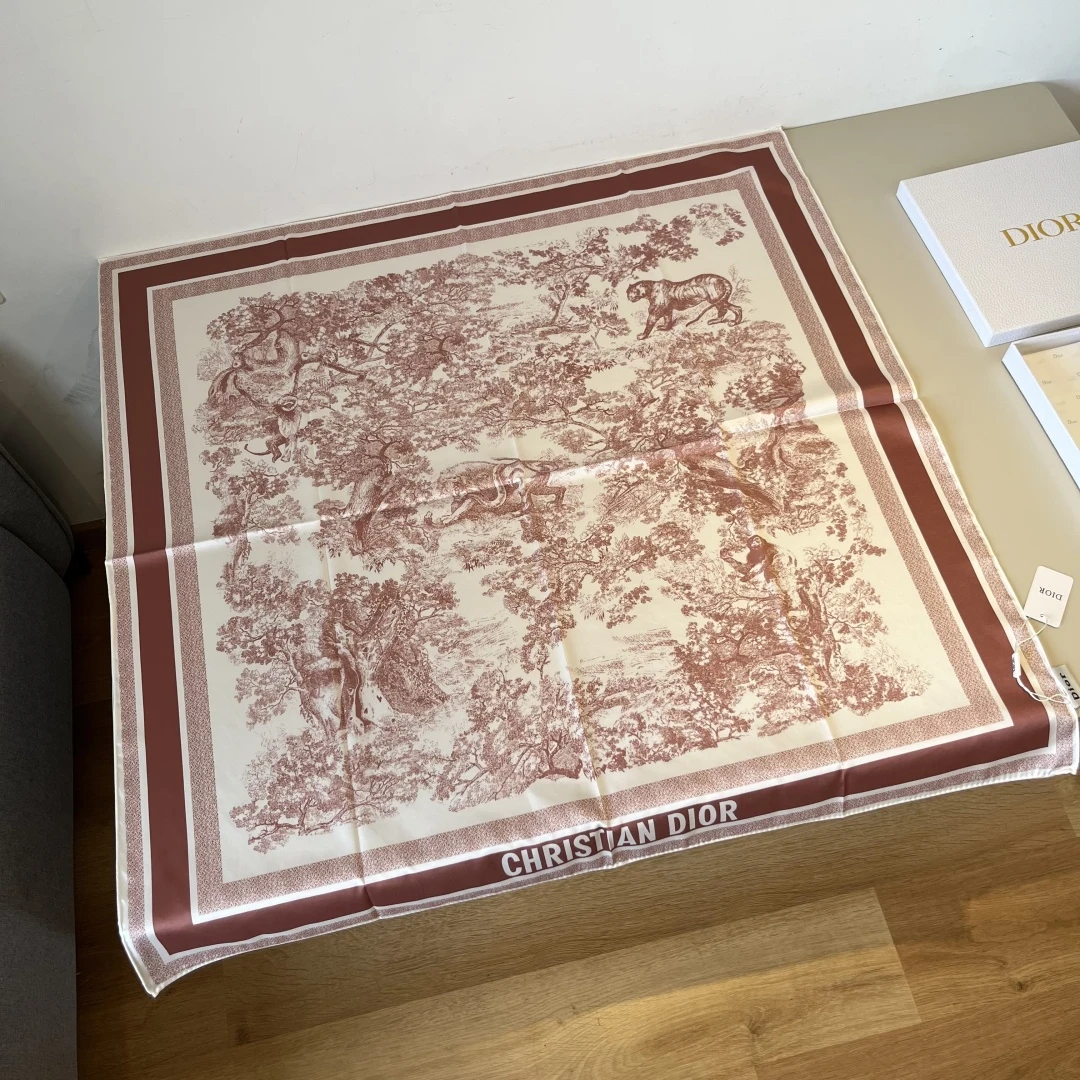 Dior Scarves — 86eaeebf