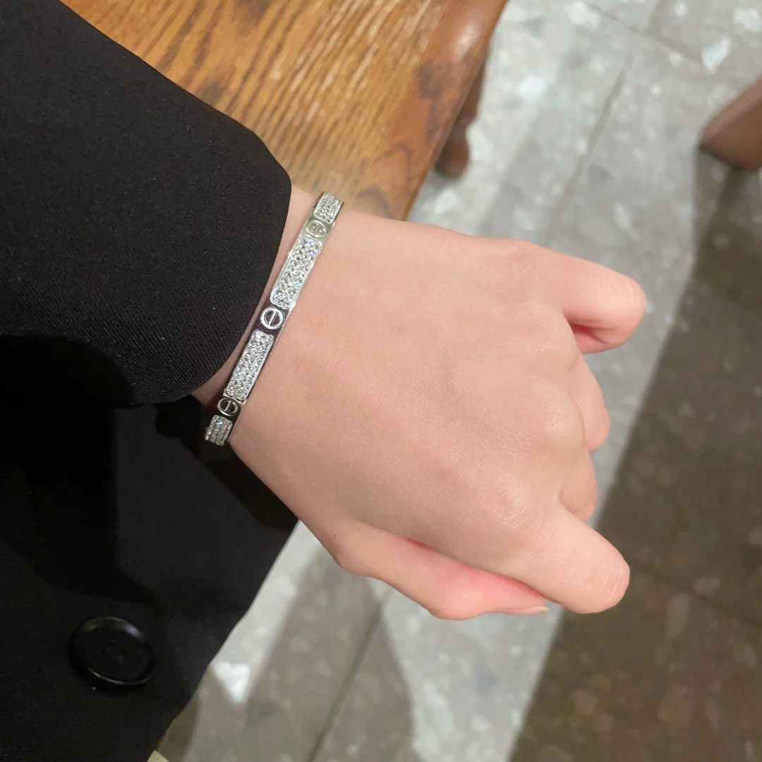 Cartier Jewellery — b5f168ae