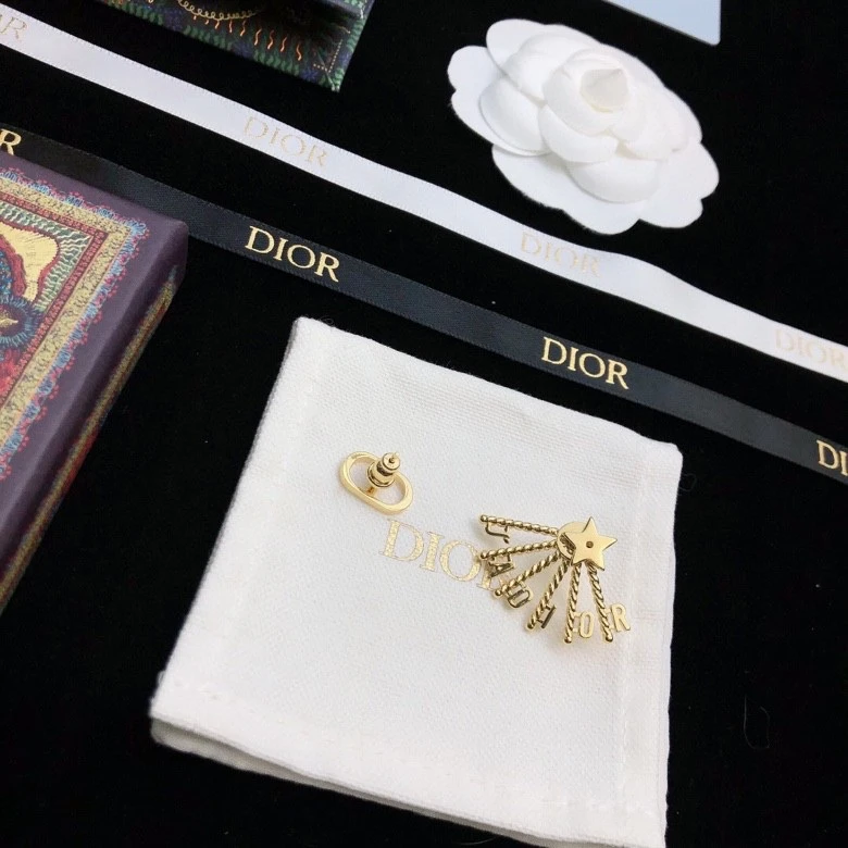 Dior Jewellery — f5d0e245