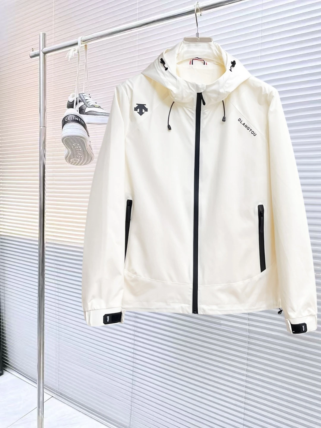 Jackets — 5895a95e