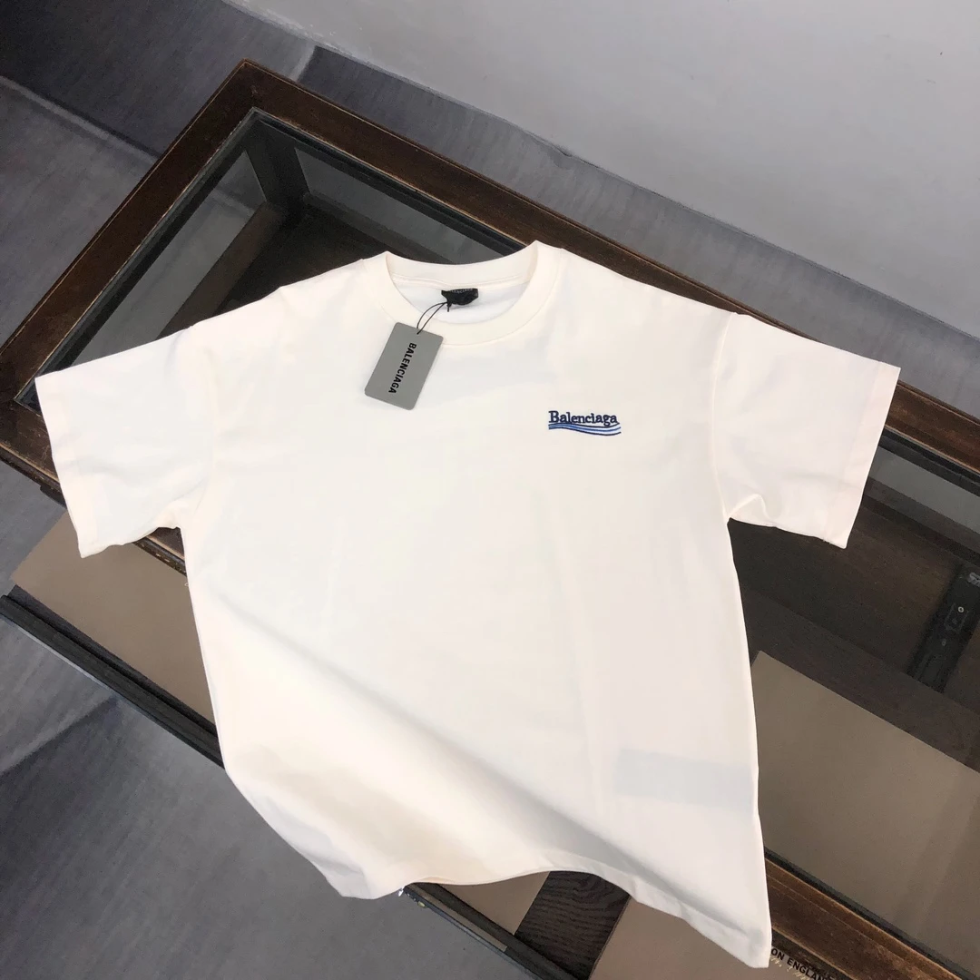 Balenciaga T-Shirt — 69c15b80