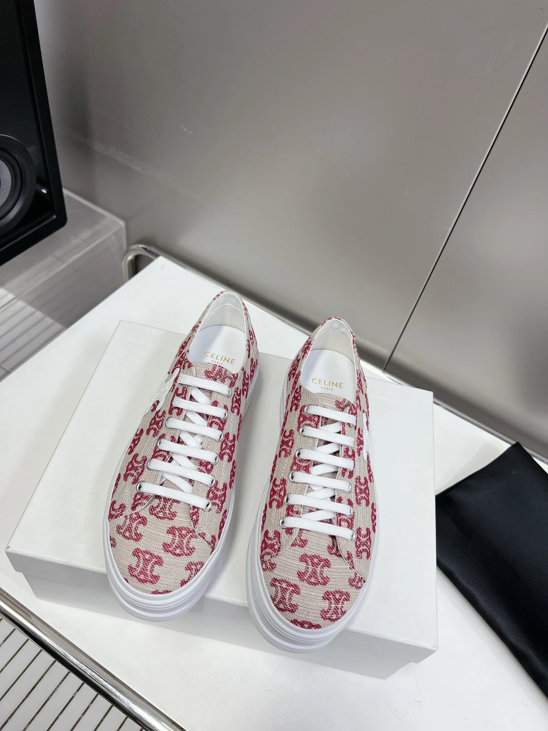 Celine Shoes — 36fa4b87