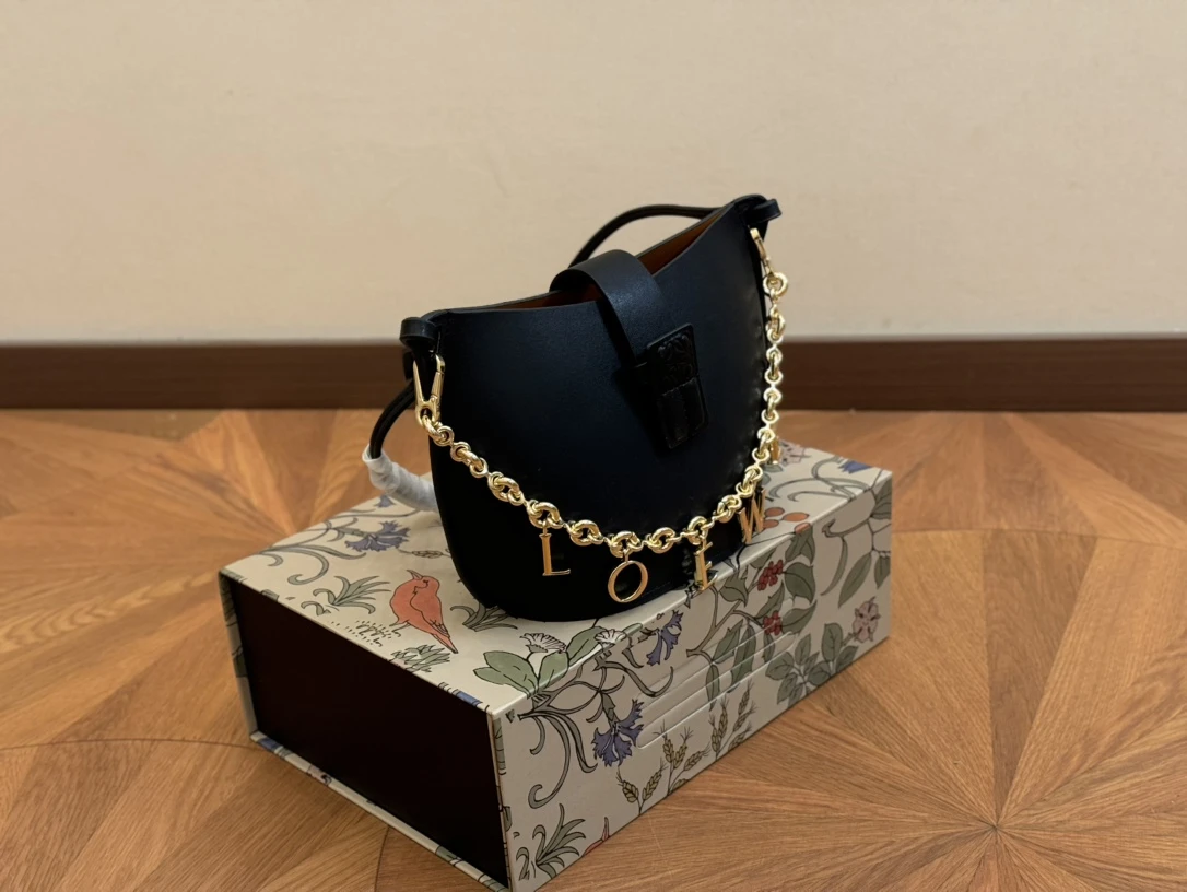 Loewe Bag — 1c4b612b