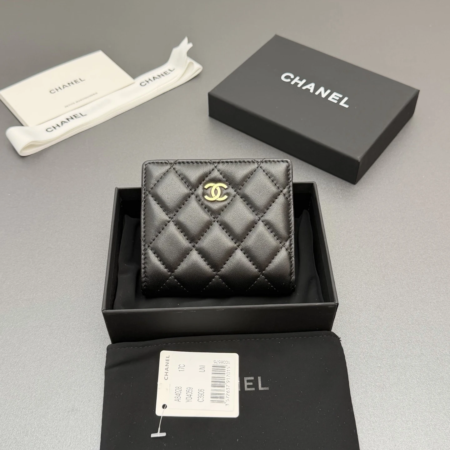 Wallets — bf76a461