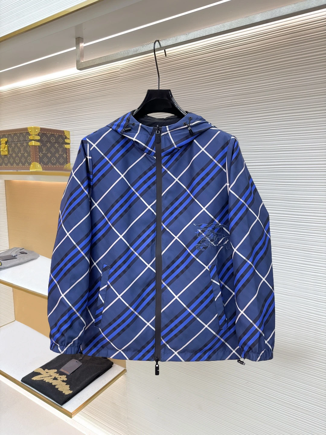 Burberry Jackets — 16e47319