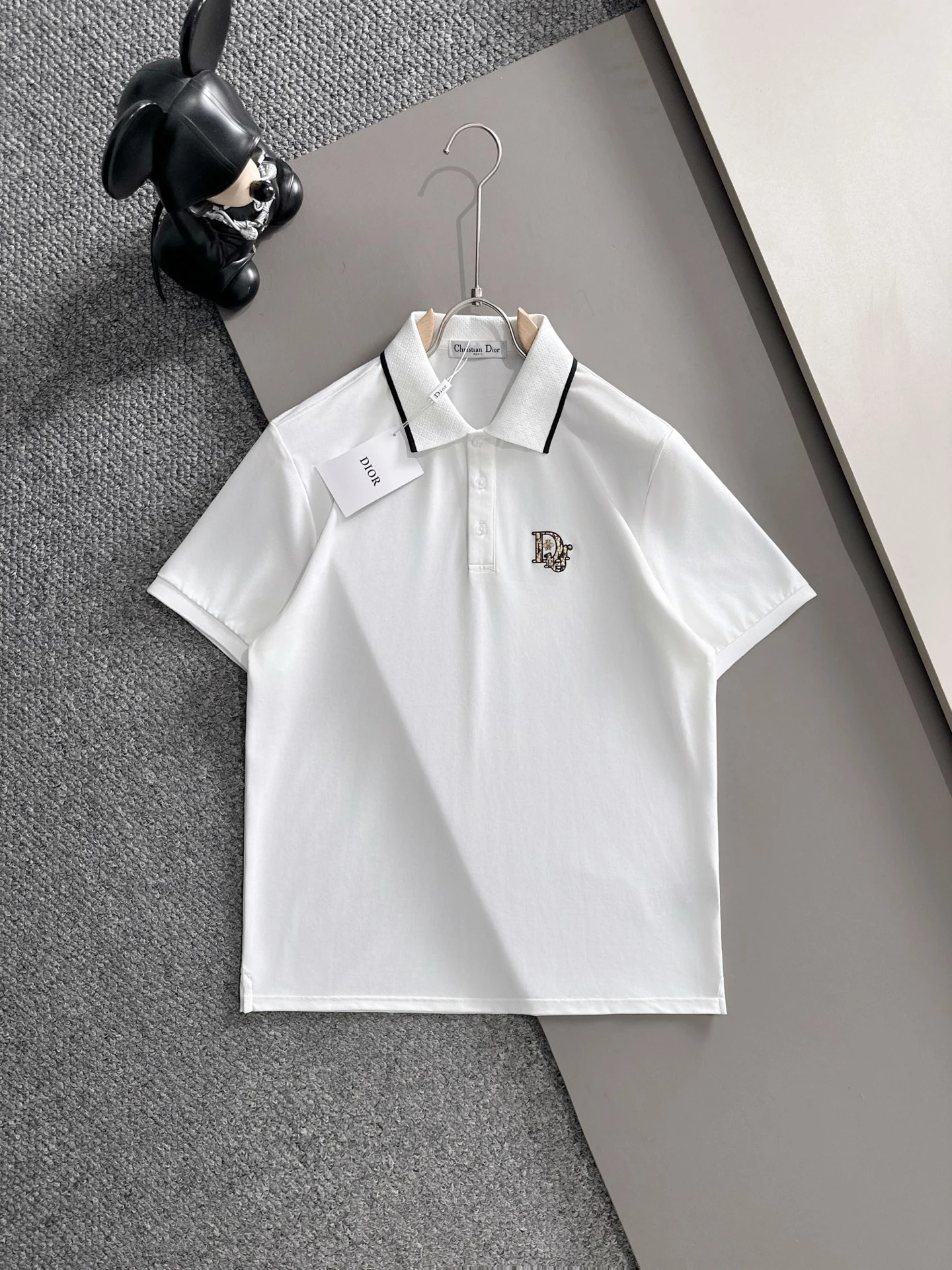 Dior T-Shirt — c125fa7f