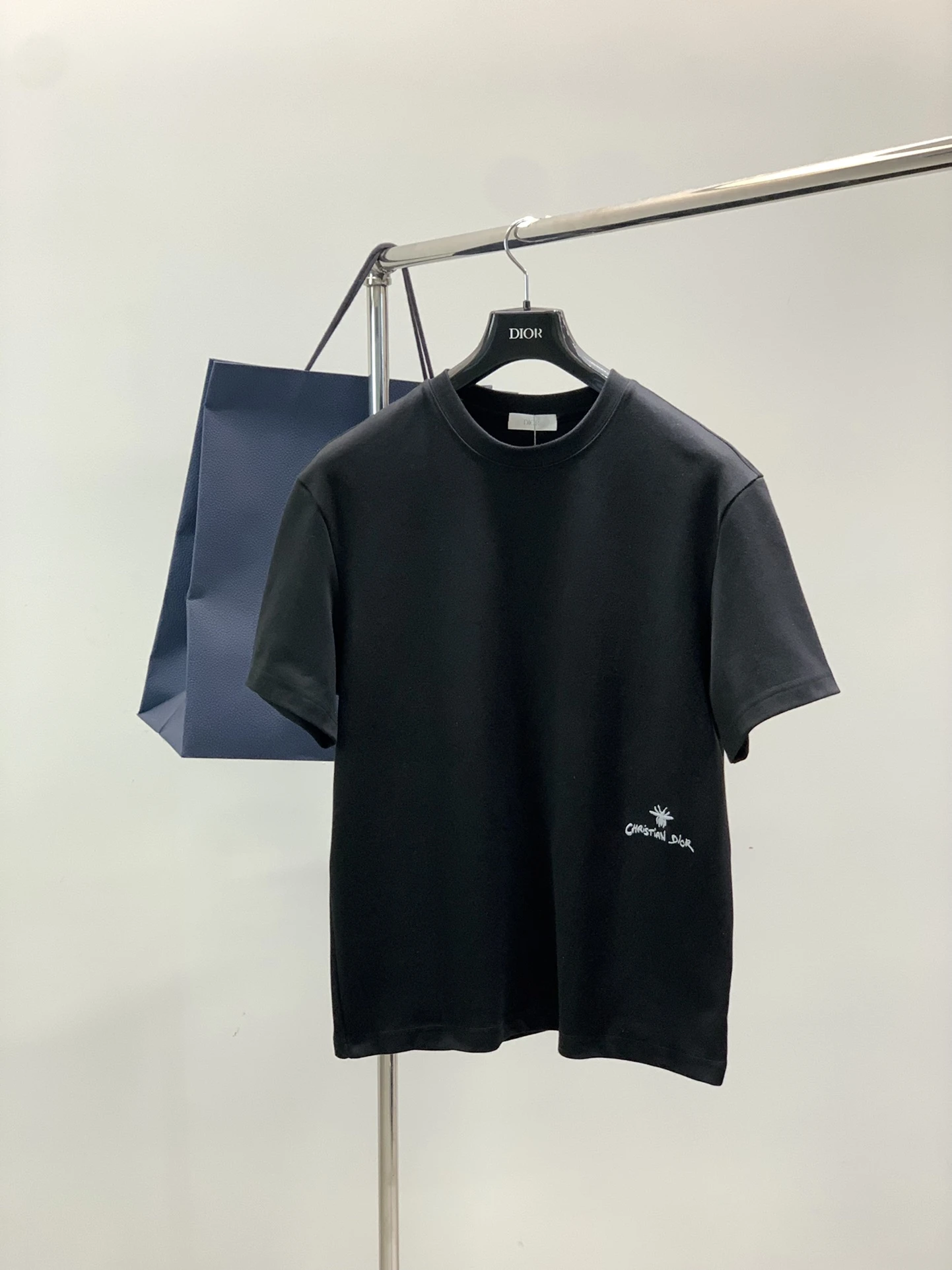 Dior T-Shirt — 87b59037