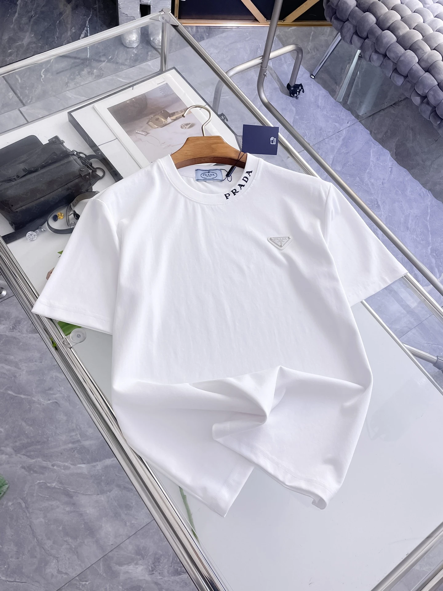 Prada T-Shirt — 8a1555c7
