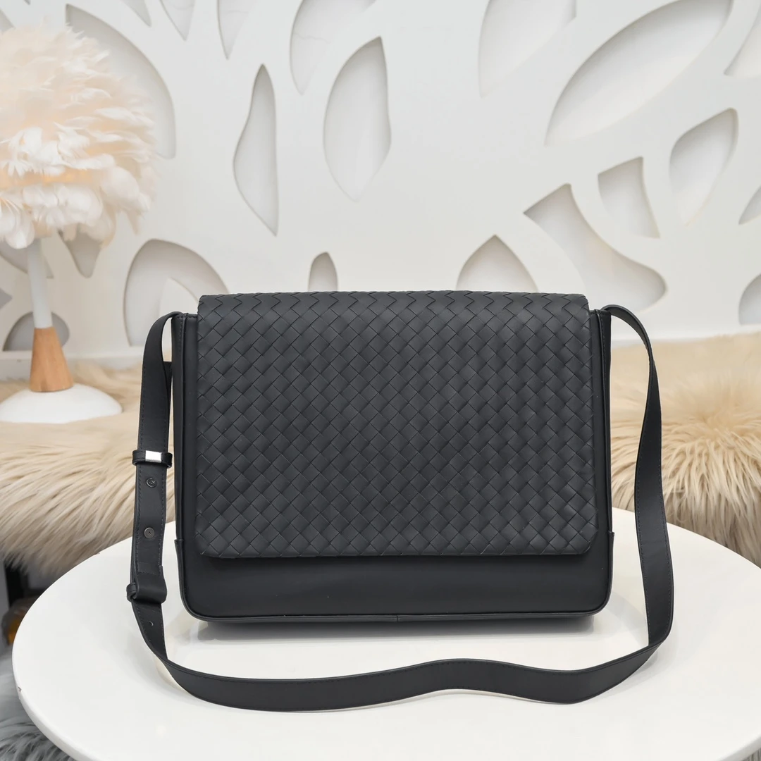 Bottega Veneta Bag — 75b052e5