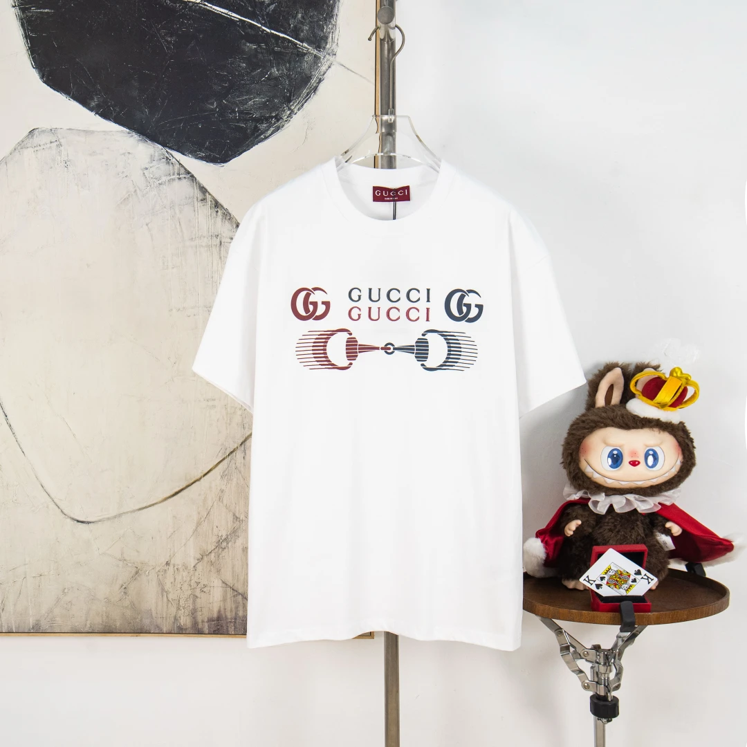 Gucci T-Shirt — 930ea9ba