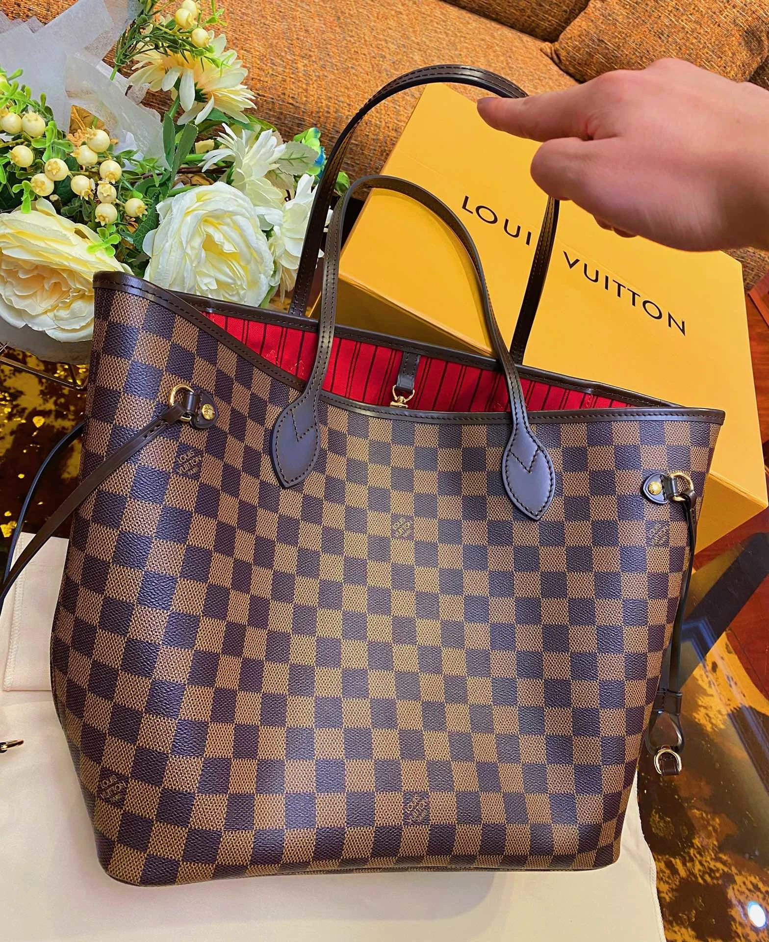 Louis Vuitton Bag — c93c04d7