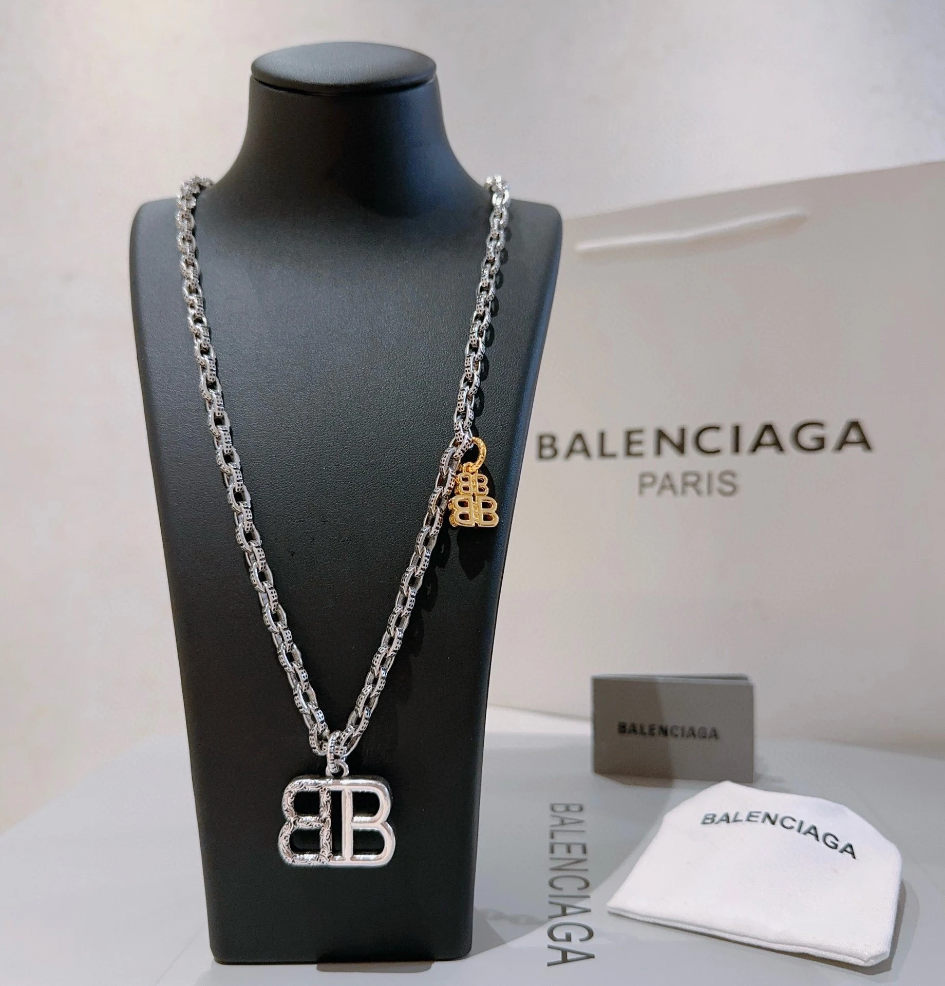 Balenciaga Jewellery — ec22badf