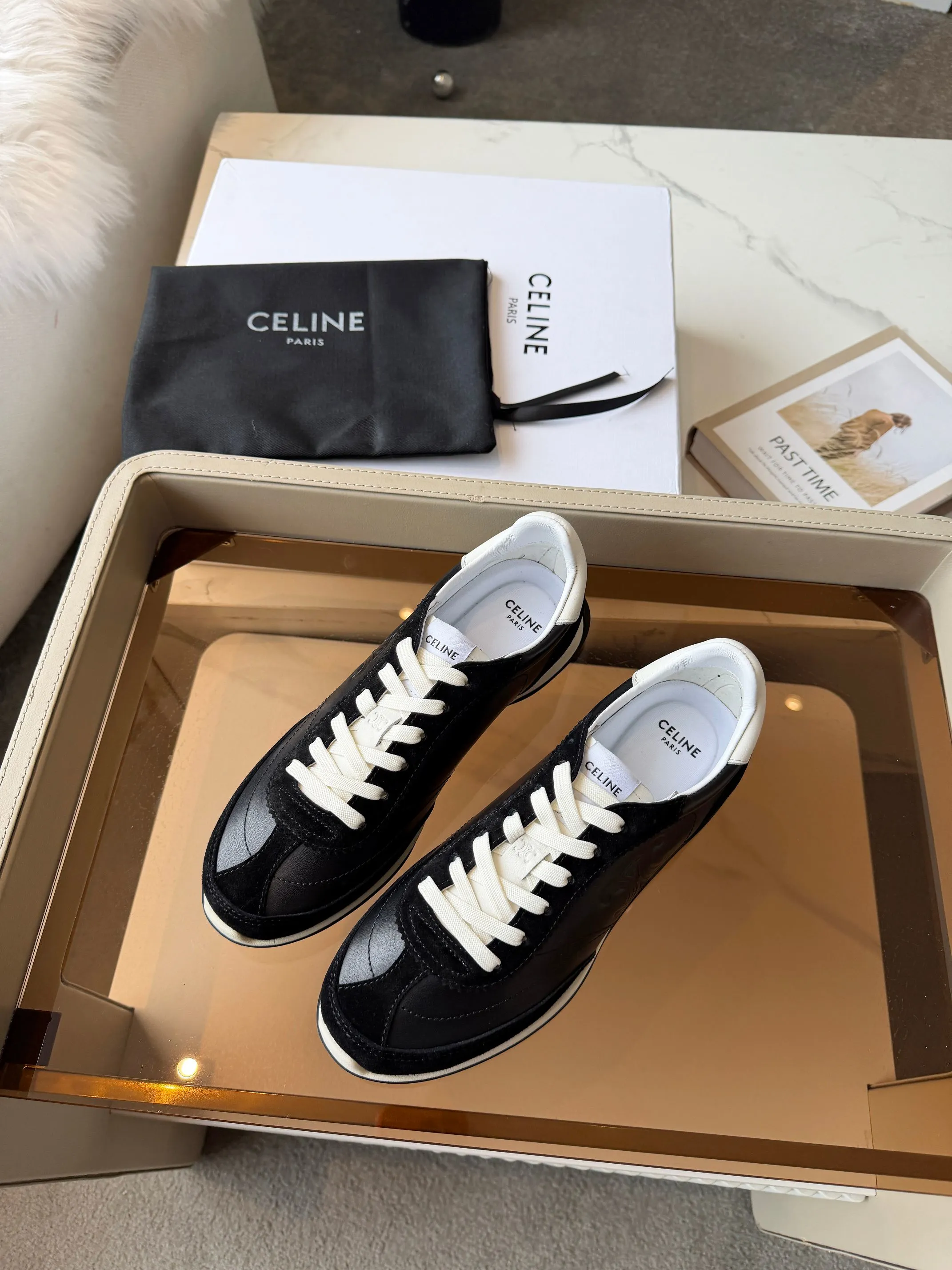 Celine Shoes — d91e1a79