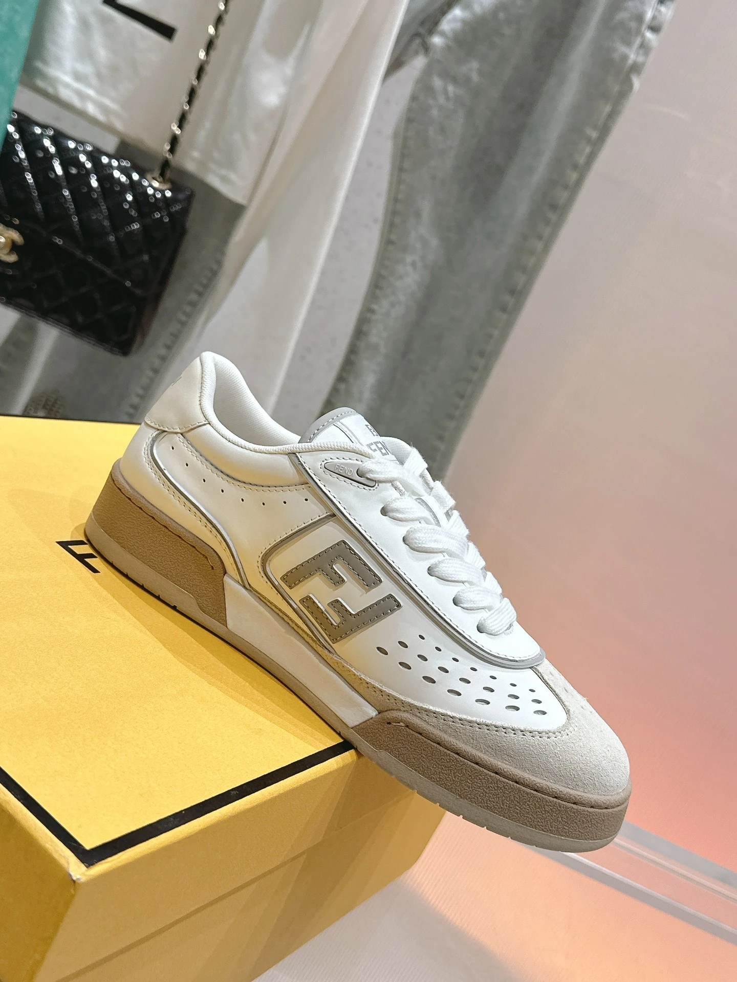 Fendi Sneakers — b76216a9