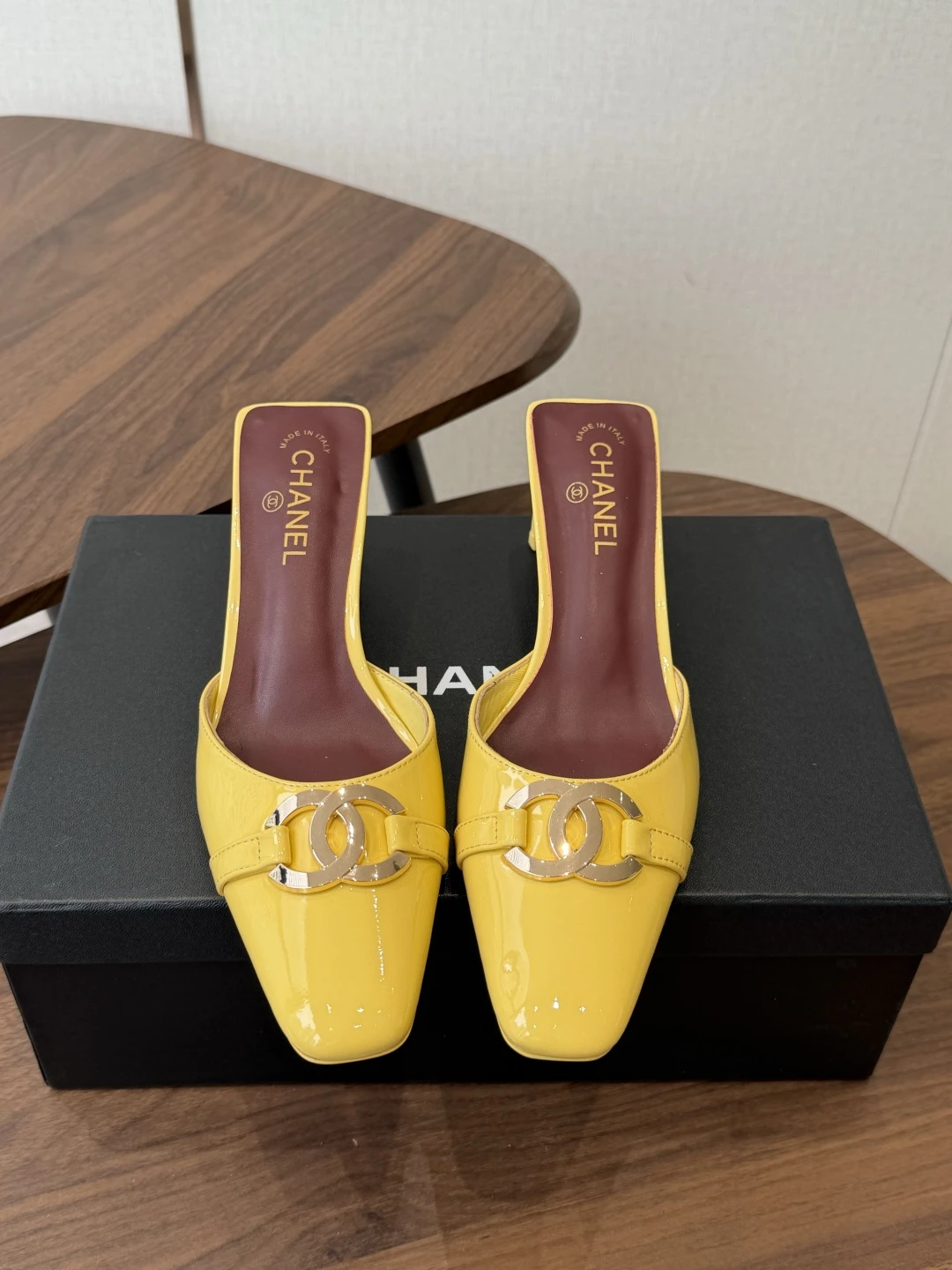 Chanel Sandals — ee94e5c1