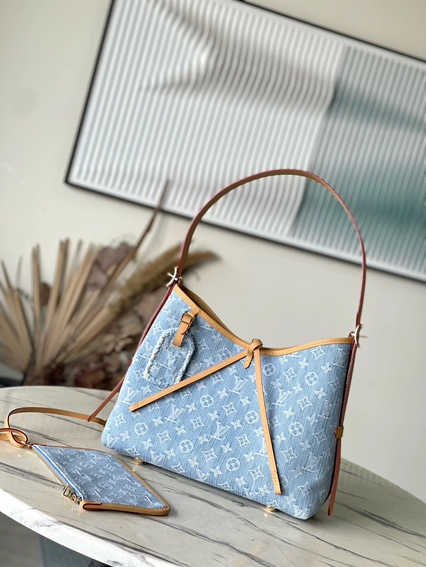 Louis Vuitton Bag — f7154e3f