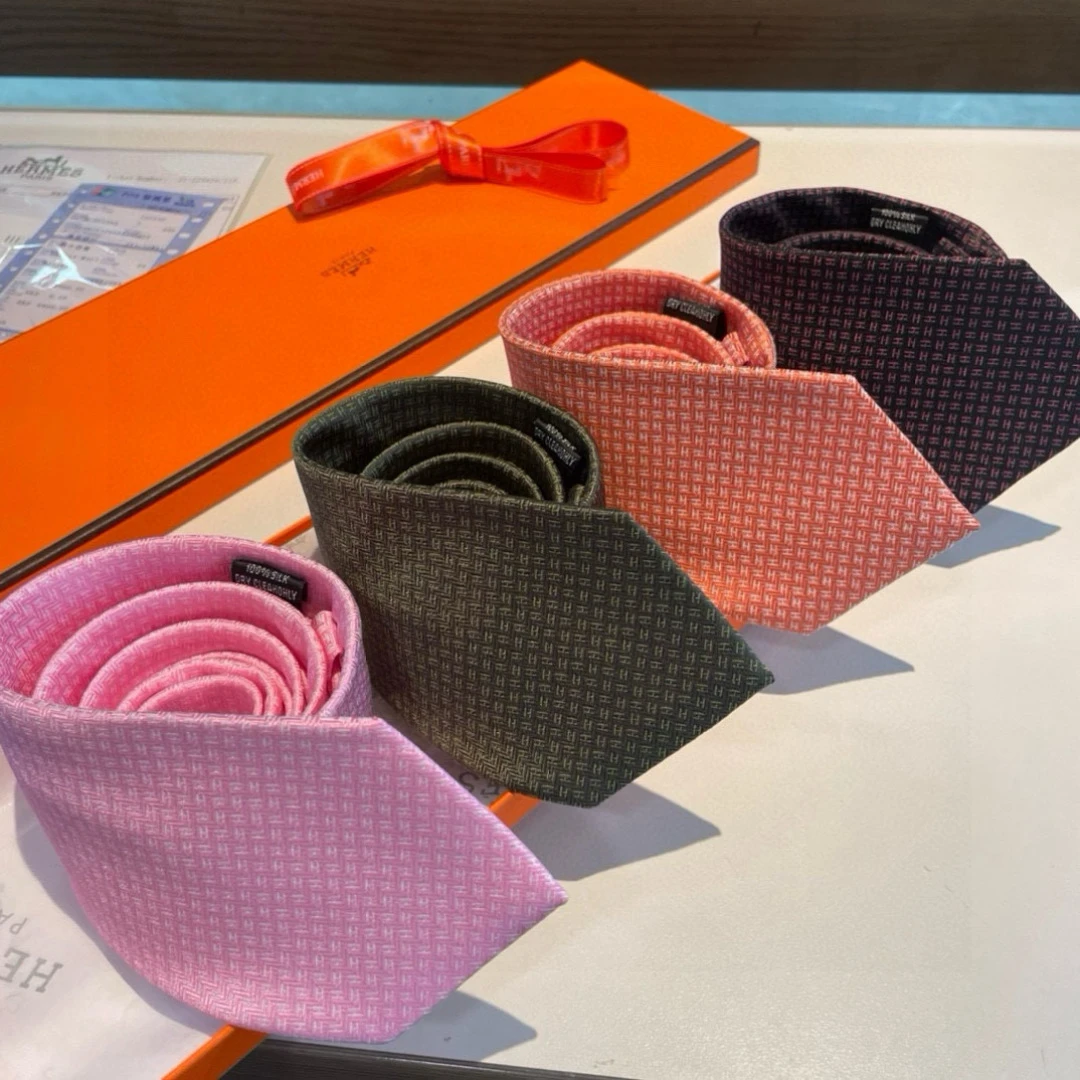 Ties — dfb4e95e